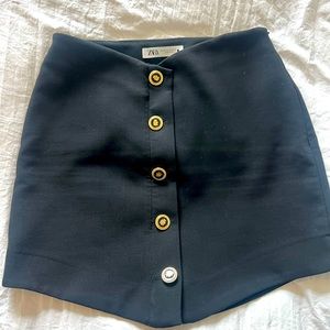Zara black mini skirt.